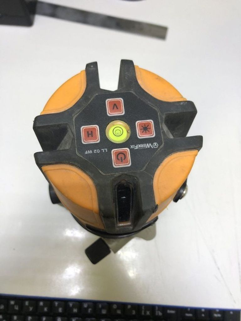 Дешево WerkFix LL-02-WF (WF.290050010) з ломбарду