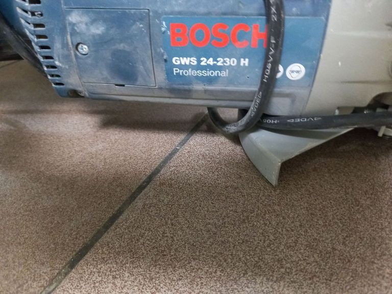 Розпродаж Bosch gws 24-230 h, продавець Техноскарб