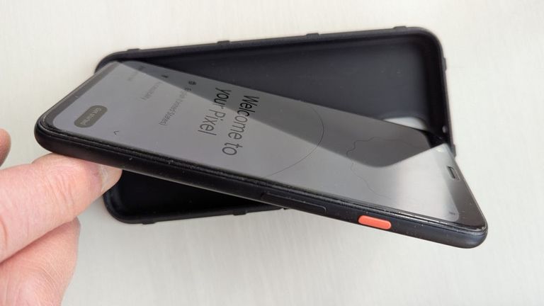 Купить Google Pixel 4 6/64GB Clearly White Б/У
