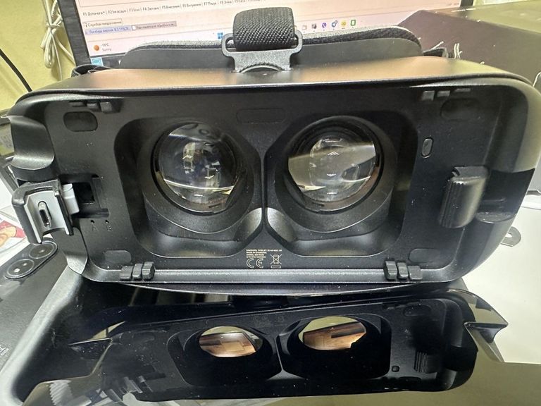 Оголошення Samsung gear vr Б/У