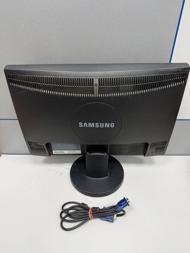 Дешево Samsung 943nw з ломбарду