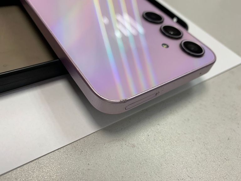 Розпродаж Samsung galaxy a35 5g 8/256gb, продавець Техноскарб