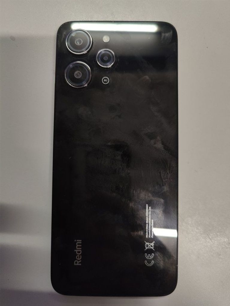 Дешиво Xiaomi redmi 12 8/256gb с ломбарда