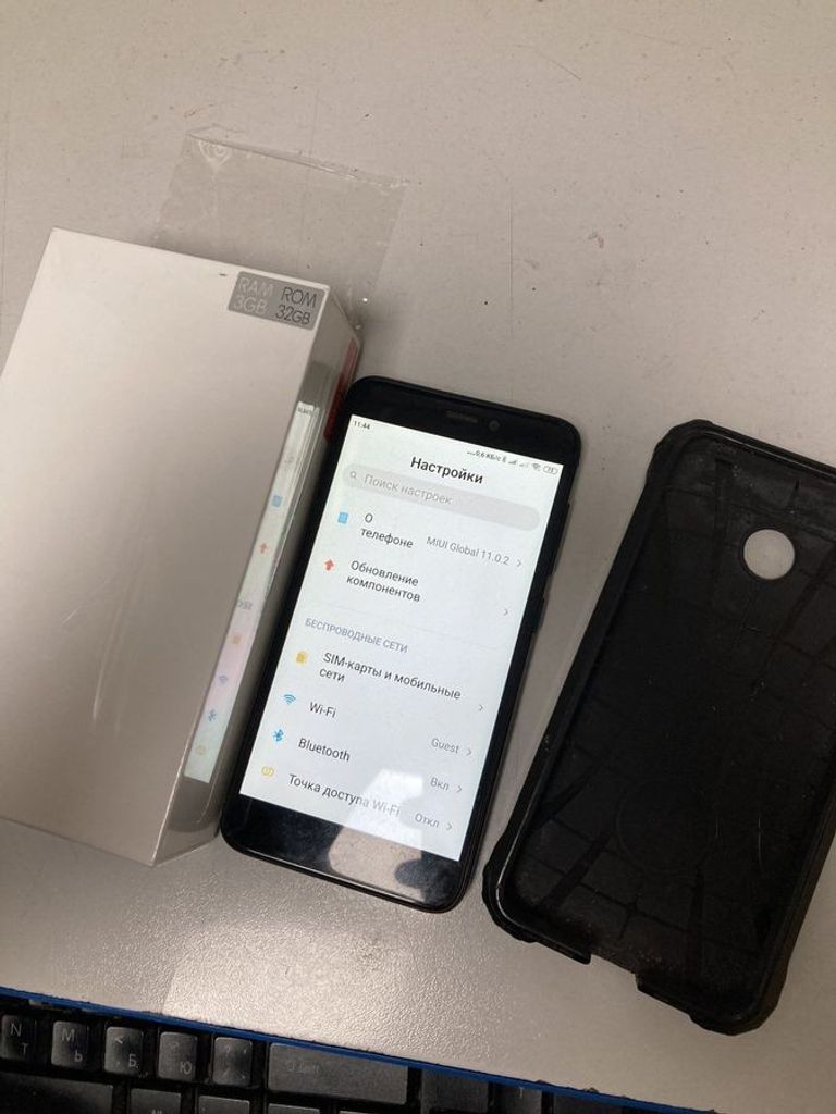 Купити Xiaomi Redmi 4x 3/32GB Black Б/У