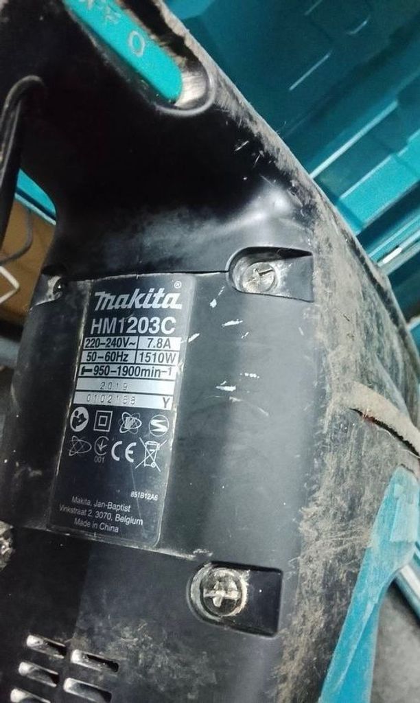 Оголошення Makita HM1203C Б/У