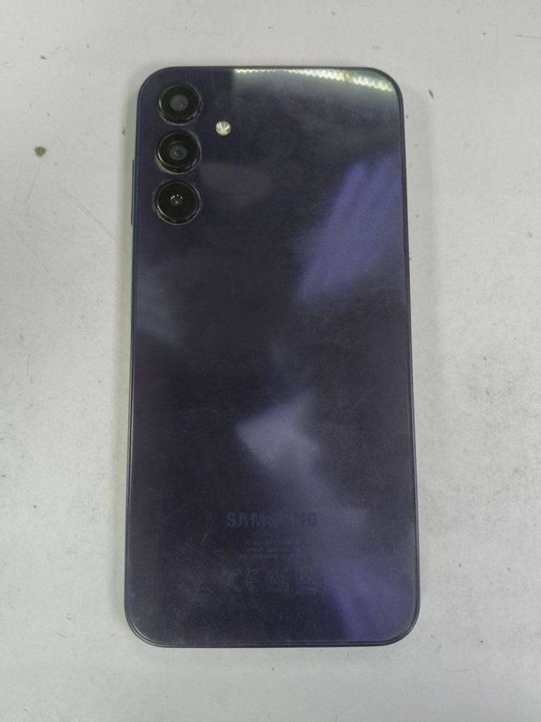 Оголошення Samsung galaxy a15 sm-a155f 4/128gb Б/У