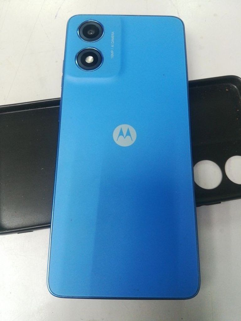 Купити Motorola g04 4/64gb Б/У