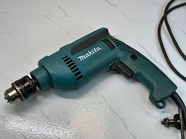 Купити Makita HP1640 Б/У