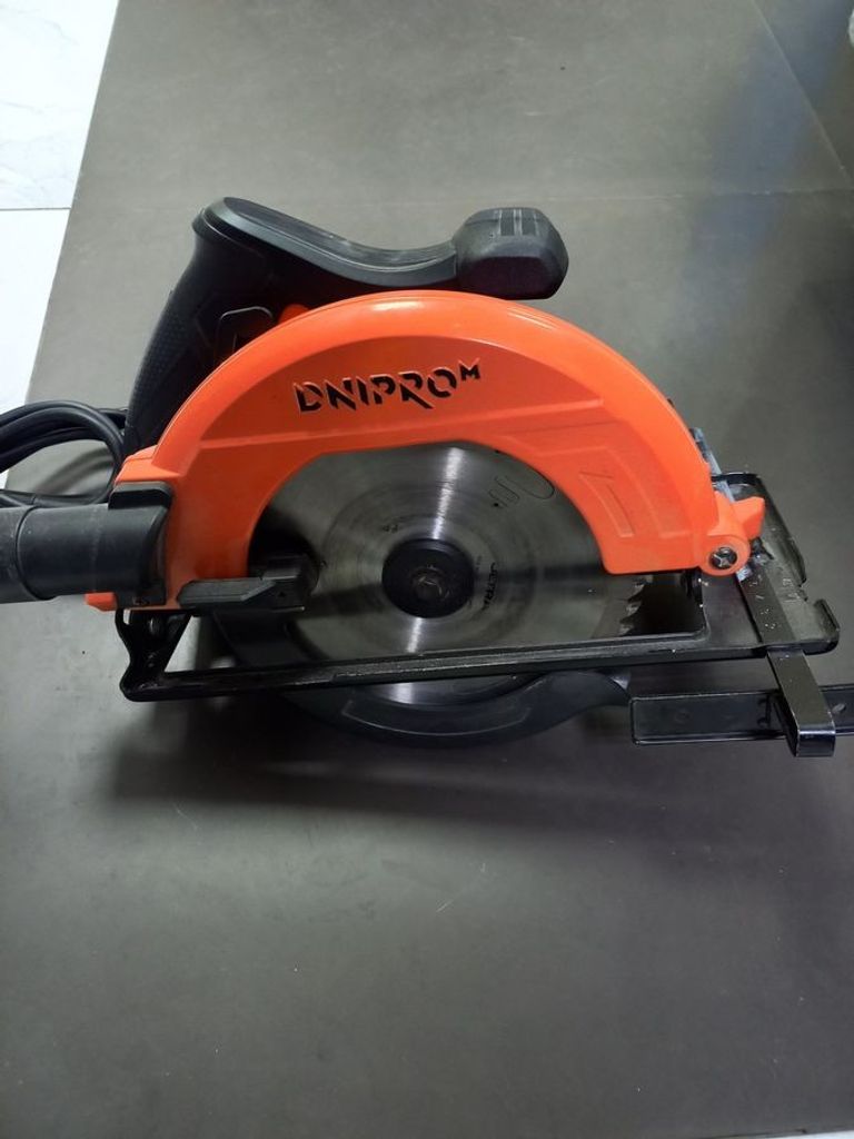 Купити Dnipro-M cs-185m Б/У
