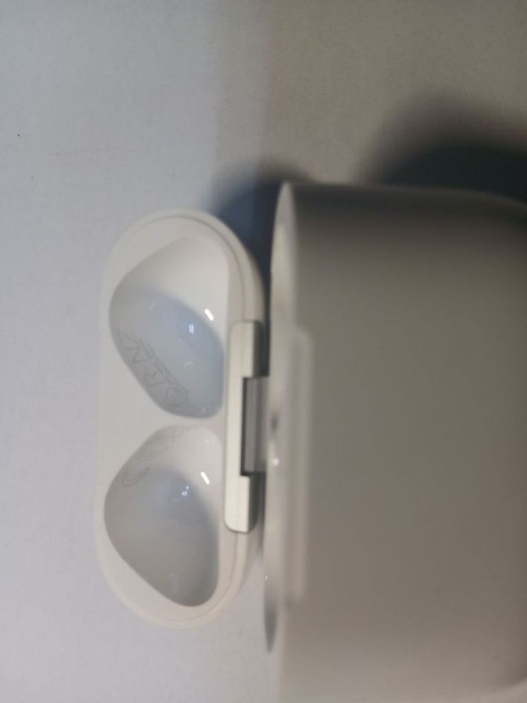 Розпродаж Apple airpods 4, продавець Техноскарб