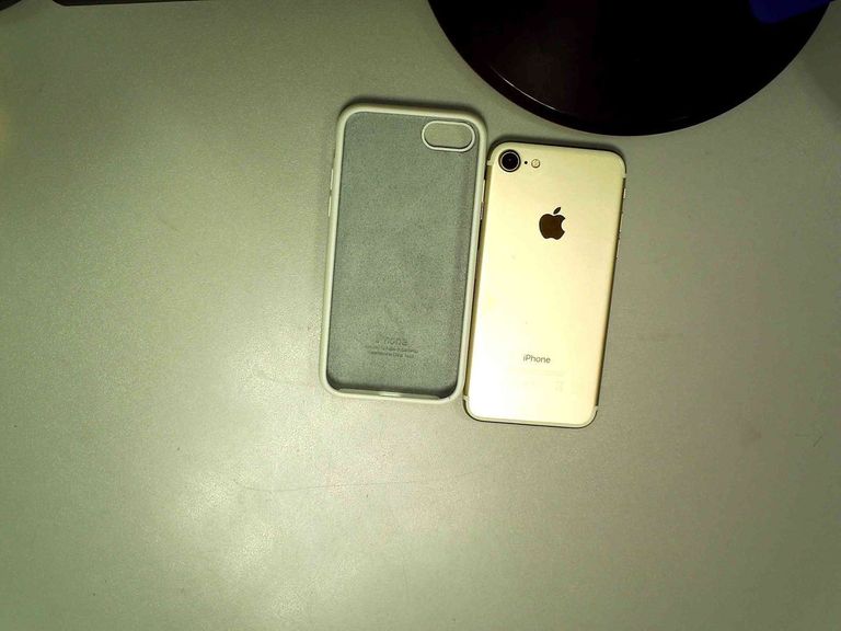 Apple iphone 7 32gb Код:01-200908399. Изображение 5