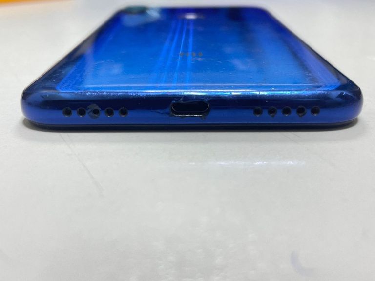 Дешево Xiaomi mi play 4/64gb з ломбарду