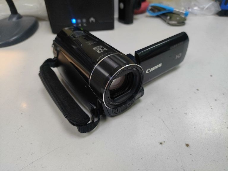 Купити Canon legria hf m56 Б/У