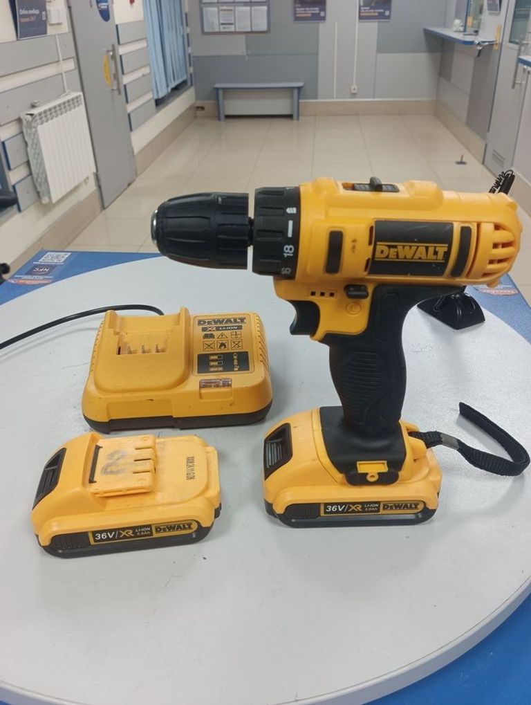 Объявление Dewalt Копія dcf887 36v 2акб 5ah зп Б/У