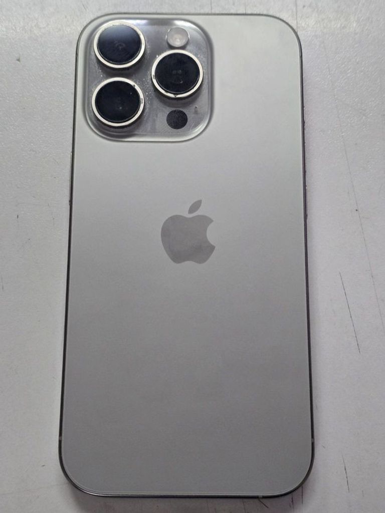 Оголошення Apple iphone 16 pro 256gb Б/У