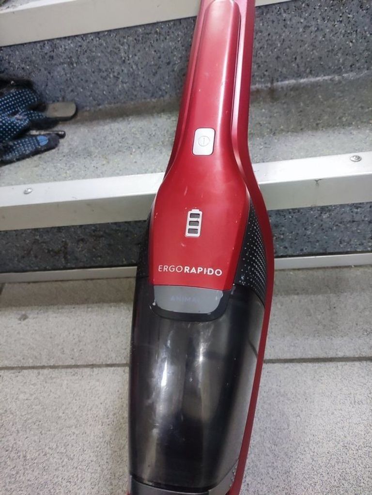 Оголошення Electrolux EER7ANIMAL Б/У