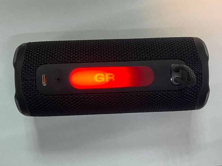 Дешево Jbl GRIP Black (JBLGRIPBLK) з ломбарду