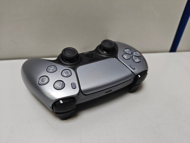 Объявление Sony DualSense Black Б/У