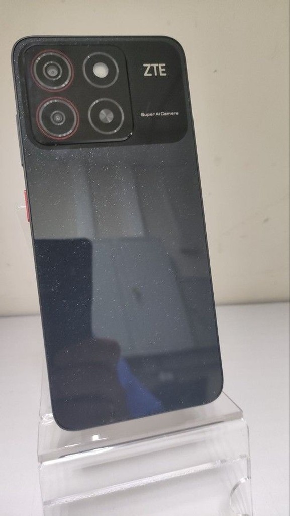 Дешиво Zte Blade A35 4/64GB Green с ломбарда