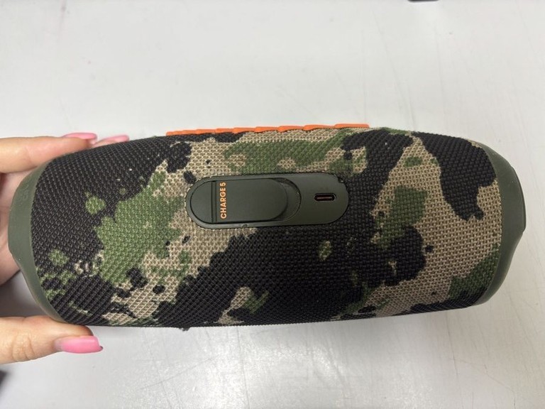 Дешиво Jbl charge 5 с ломбарда