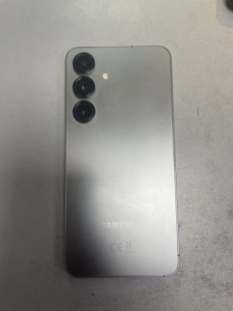 Оголошення Samsung galaxy s25 12/256gb Б/У