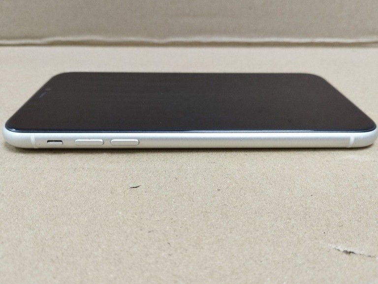 Apple iphone 11 64gb Код:01-200956942. Зображення 5