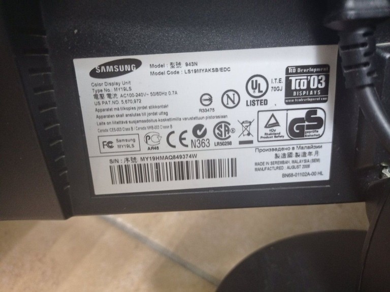 Дешево Samsung 943nw з ломбарду