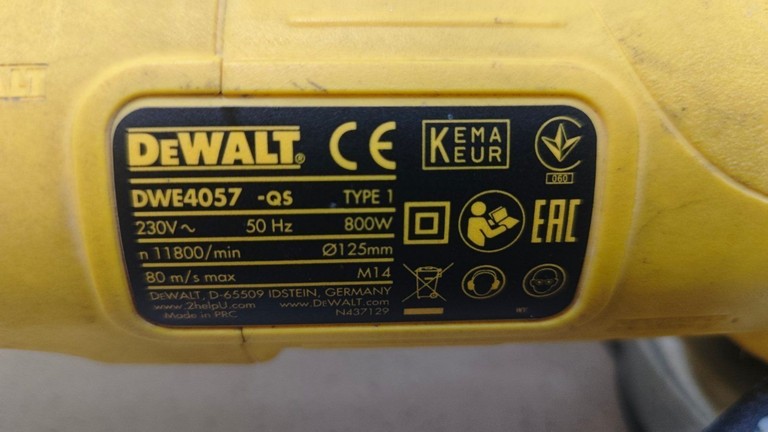 Дешево Dewalt DWE4057 з ломбарду
