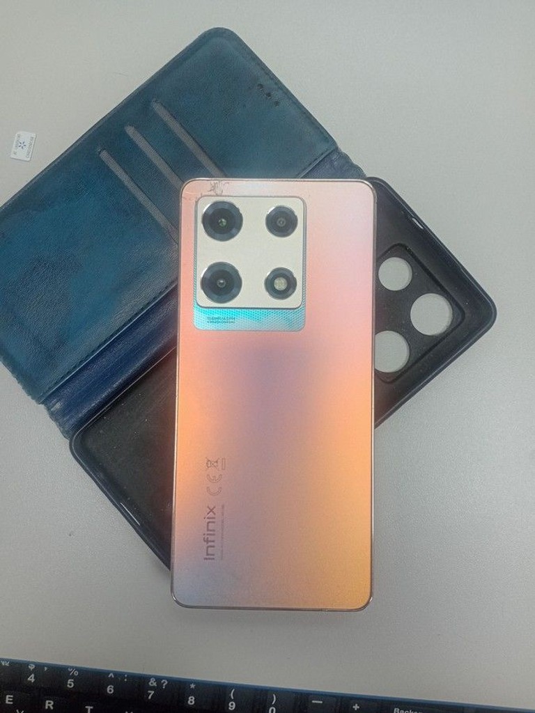 Купити Infinix note 30 pro x678b 8/256gb Б/У