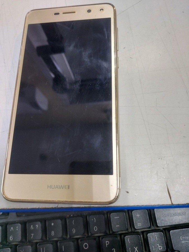 Купити Huawei y6 2/16gb 2017 Б/У