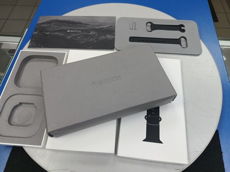 Дешево Apple watch ultra 2 gps + cellular 49mm titanium case з ломбарду
