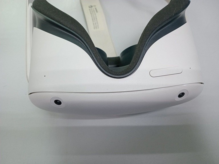 Купити Oculus Quest 2 128 GB Б/У