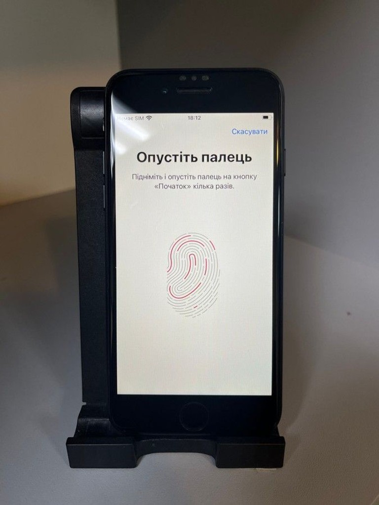 Apple iphone 7 32gb Код:01-201066107. Зображення 10