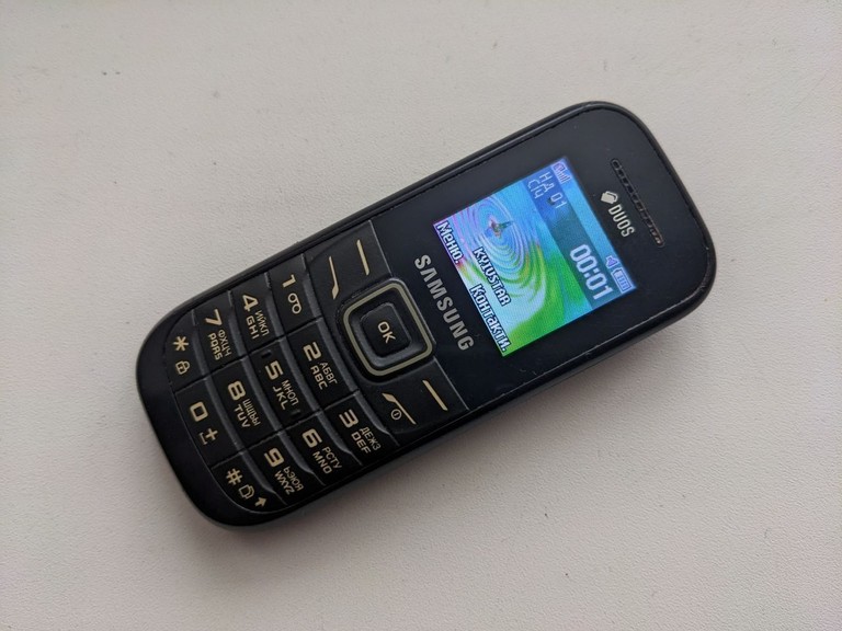 Samsung e1202i Код:null. Зображення 5