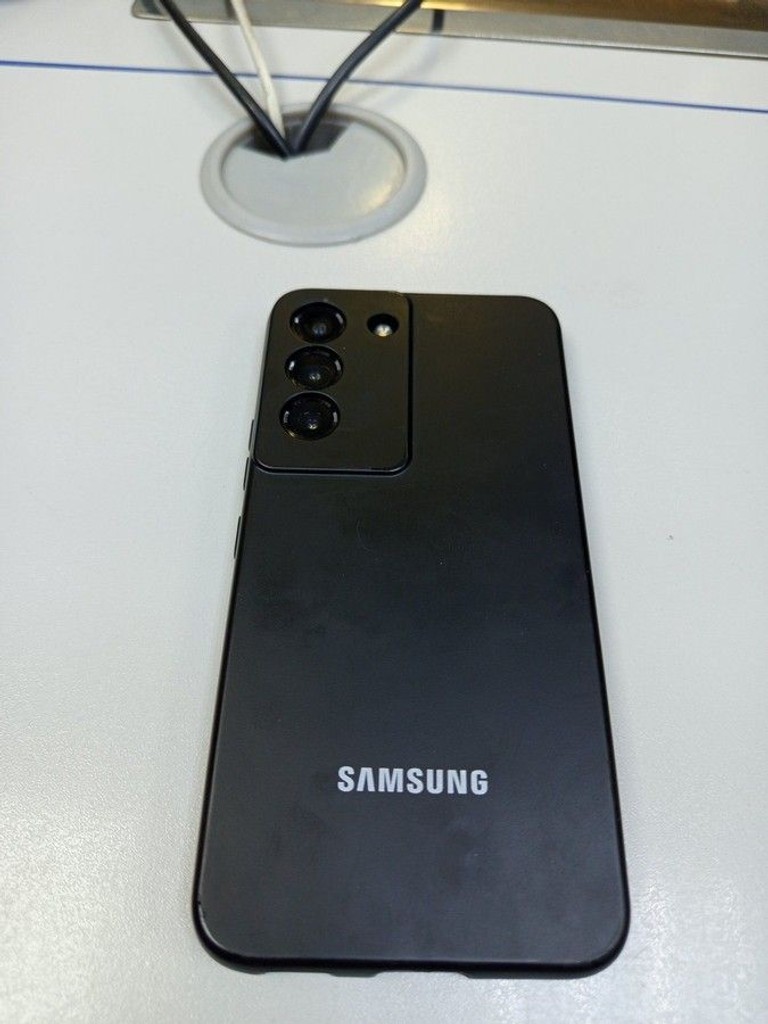 Дешево Samsung s901b galaxy s22 8/128gb з ломбарду