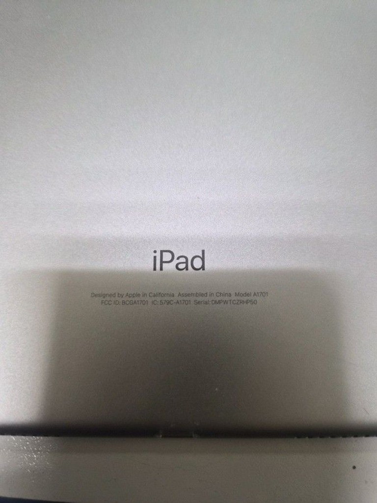 Дешево Apple ipad pro 10.5 256gb a1701 з ломбарду