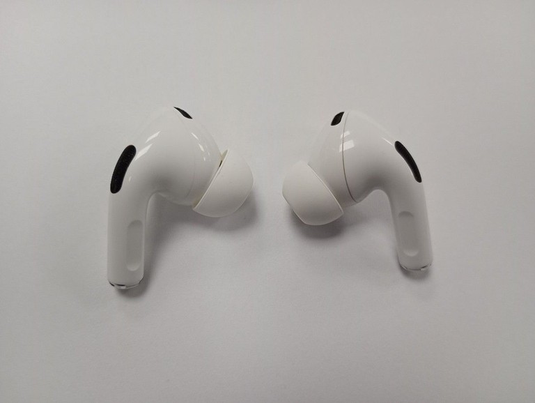 Распродажа Apple airpods pro 2nd generation with magsafe charging case usb-c, продавец Техноскарб