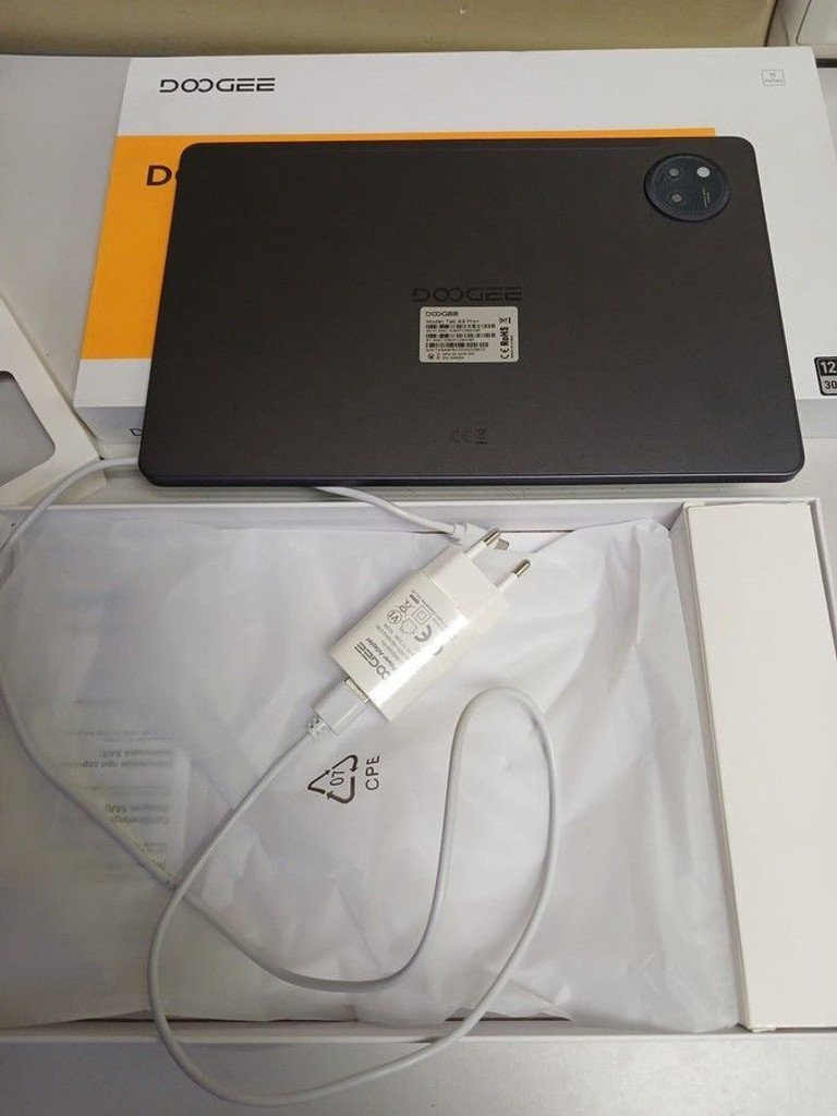 Дешево Doogee tab a9 pro+ 6/128gb aurora vip edition з ломбарду