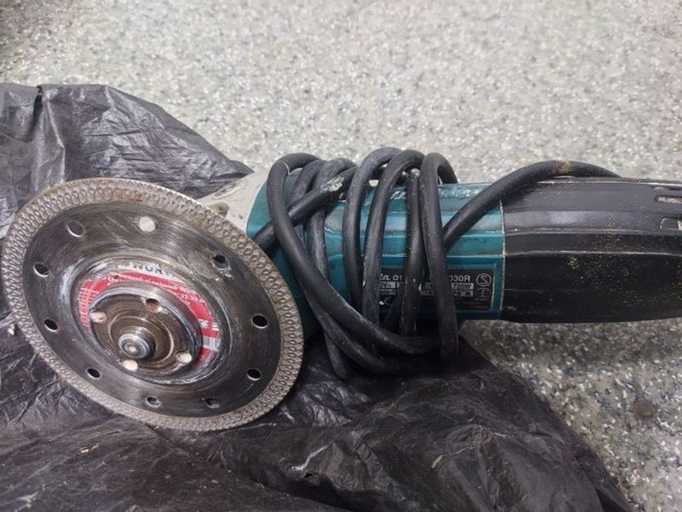 Купити Makita GA5030R Б/У