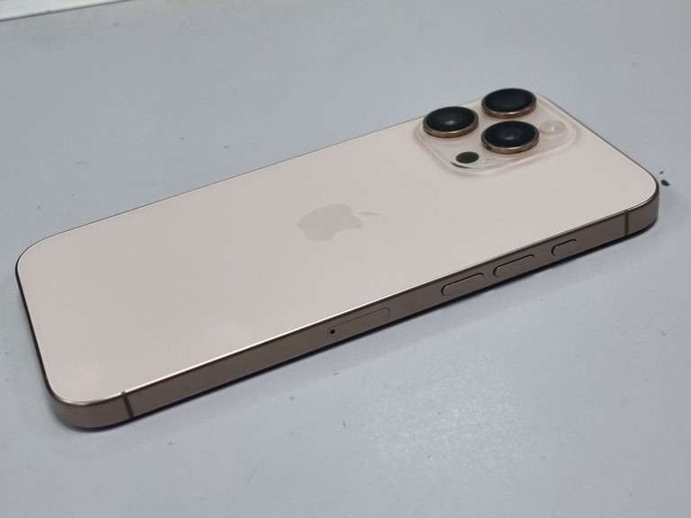 Apple iphone 16 pro max 1tb Код:01-201147353. Изображение 11