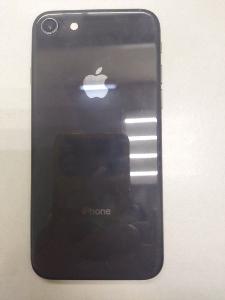 Дешиво Apple iphone 8 64gb с ломбарда