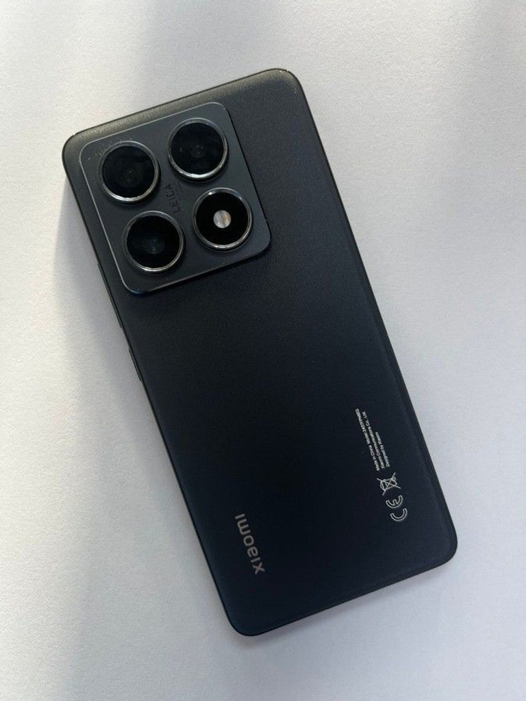 Дешиво Xiaomi 14t pro 12/512gb с ломбарда
