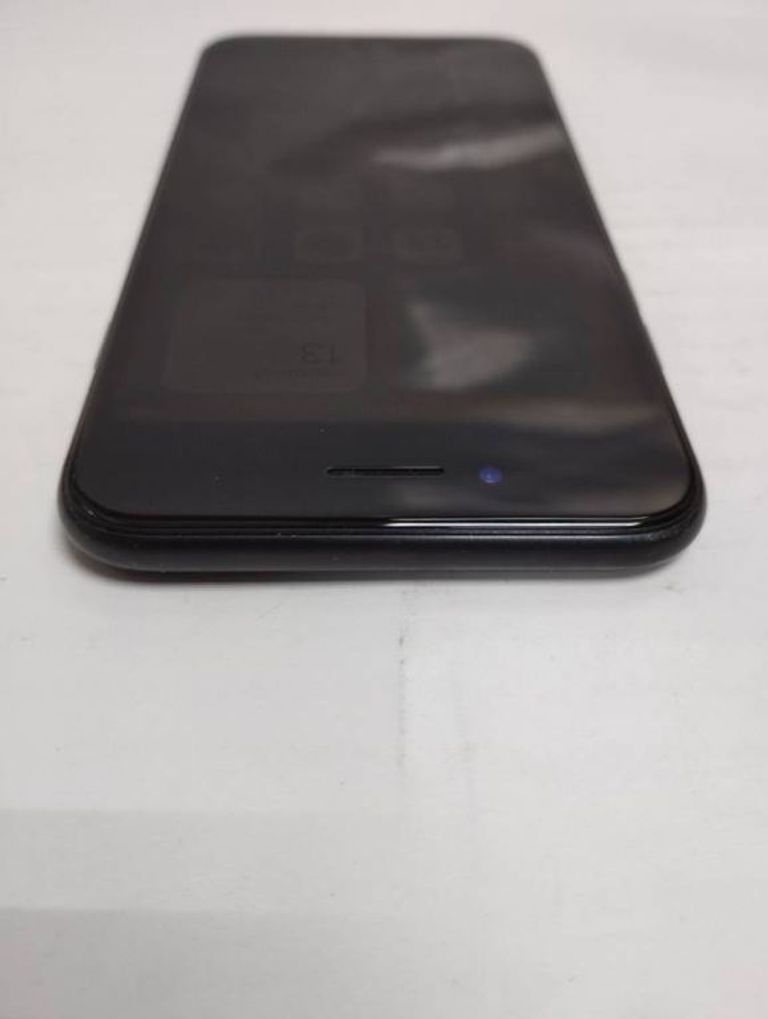 Apple iphone 7 32gb Код:01-19063405. Изображение 5