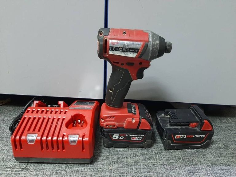 Milwaukee m18 fid