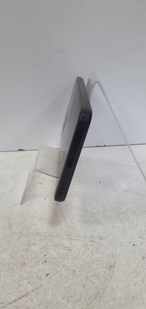 Розпродаж Motorola xt2345-3 e13 2/64gb, продавець Техноскарб