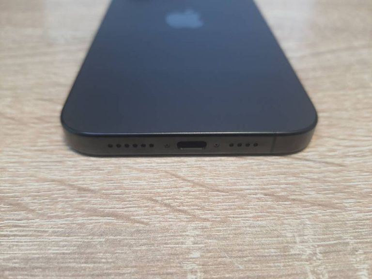 Дешиво Apple iphone 15 pro max 256gb с ломбарда