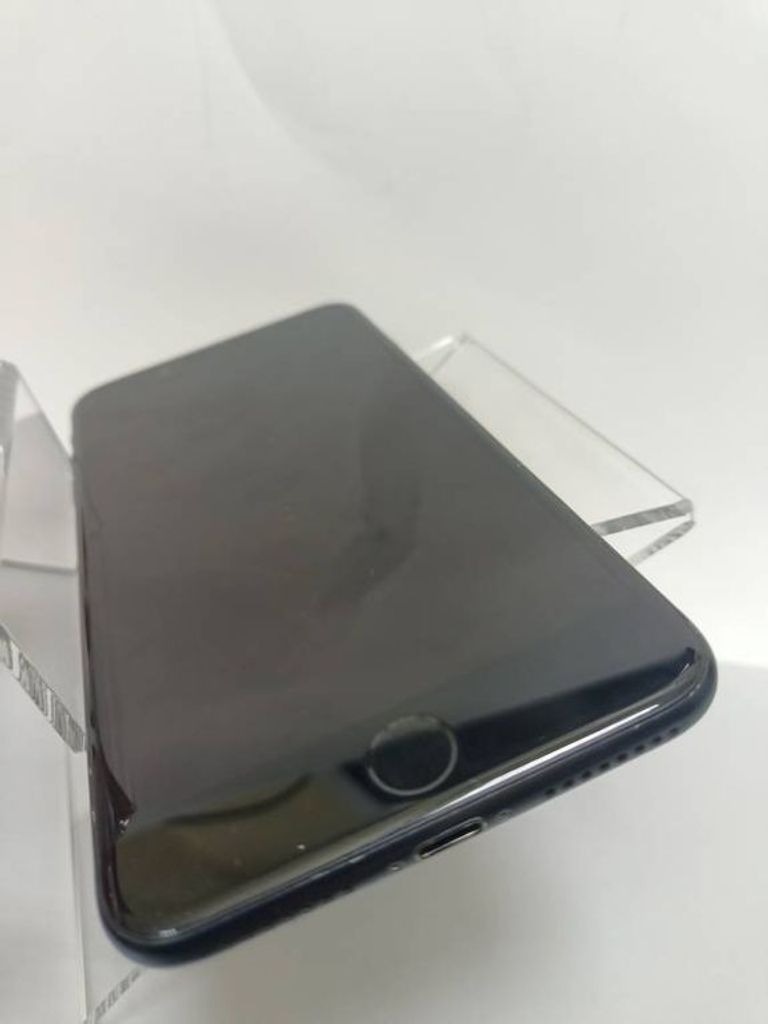 Apple iPhone 7 Plus 32GB Black (MNQM2)