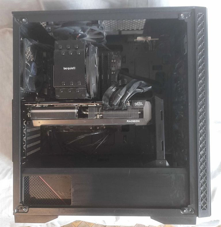 PC RX 6900XT 16GB, Ryzen 7 5800X3D, DDR4 32GB