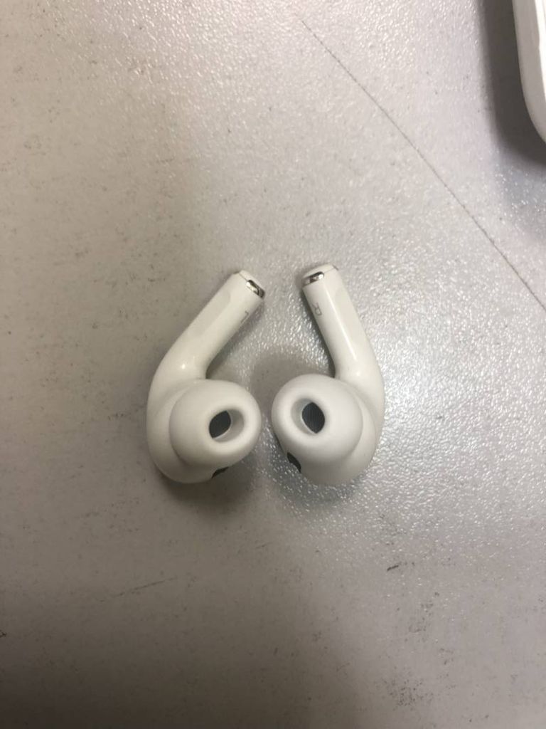 Apple AirPods Pro (MWP22)