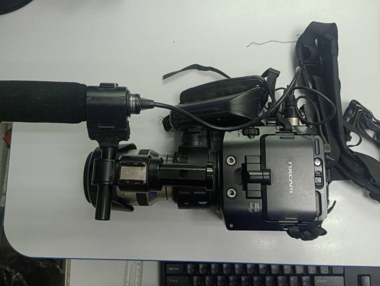 Купити Sony nex-fs100 Б/У